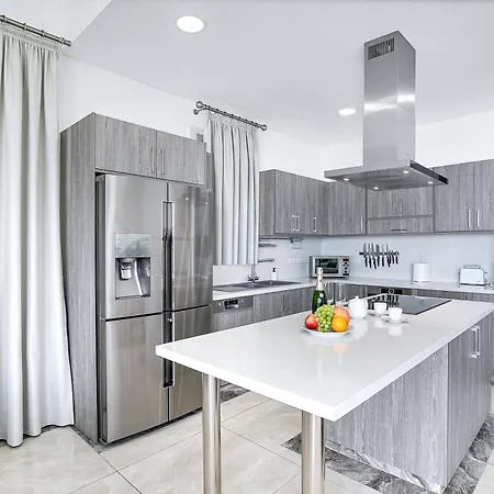 Olymp Luxury D - Luxury Escape With Direct Access And Unique Sunsets Villa Paphos