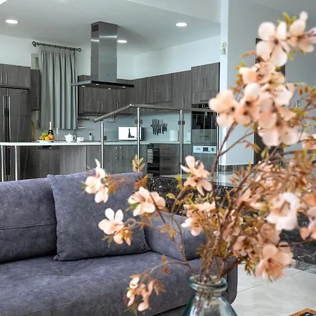 Villa Olymp Luxury D - Luxury Escape With Direct Access And Unique Sunsets Paphos