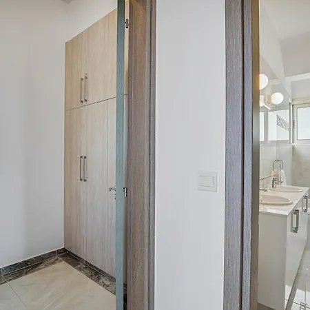 Olymp Luxury D - Luxury Escape With Direct Access And Unique Sunsets 빌라 파포스