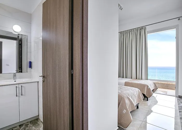 Olymp Luxury D - Luxury Escape With Direct Access And Unique Sunsets * Πάφος