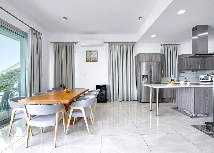 Olymp Luxury D - Luxury Escape With Direct Access And Unique Sunsets * Paphos